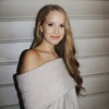  Anna Gaultney