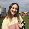  Phoebe Loew