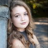  Adrienne Larocque